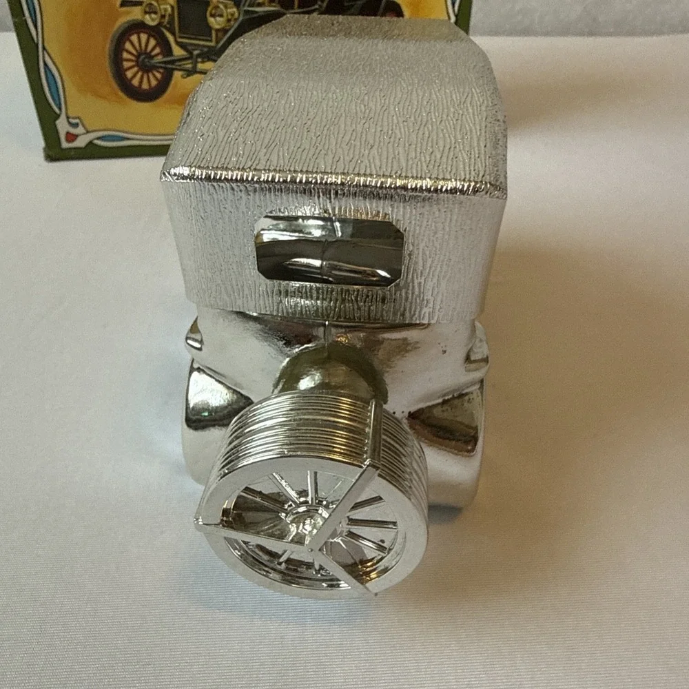 Vintage Avon Touring T Aftershave Bottle Decanter Car Silver Full 6oz With Box